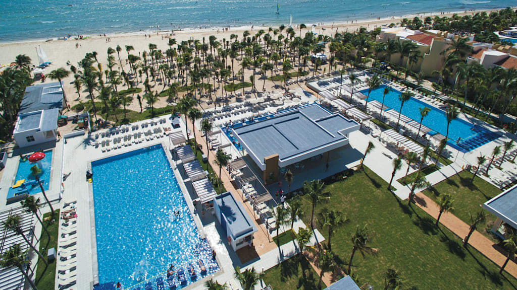 Playa del Carmen - RIU Todo Incluido + Neon Party